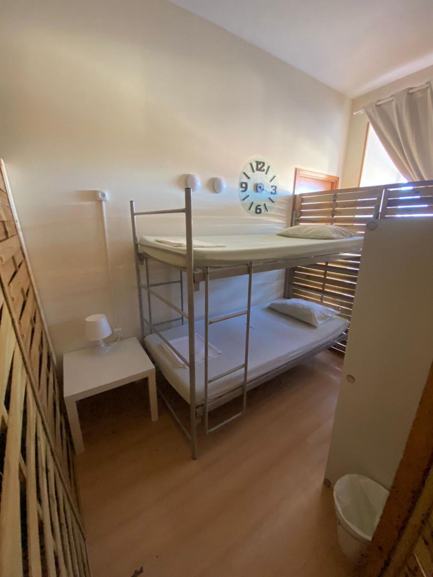 Garden Hostel Aradas ภายนอก รูปภาพ