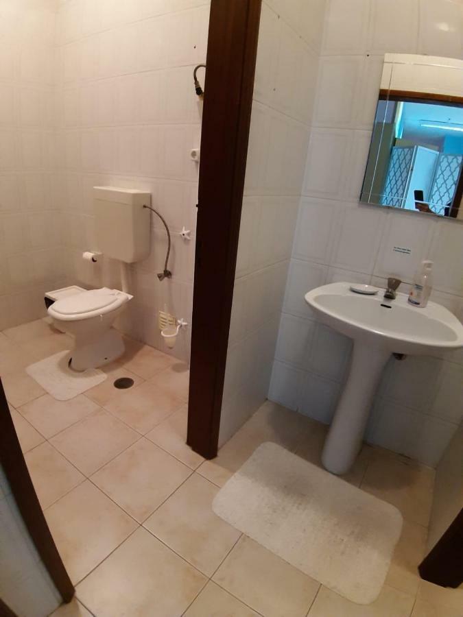 Garden Hostel Aradas ภายนอก รูปภาพ